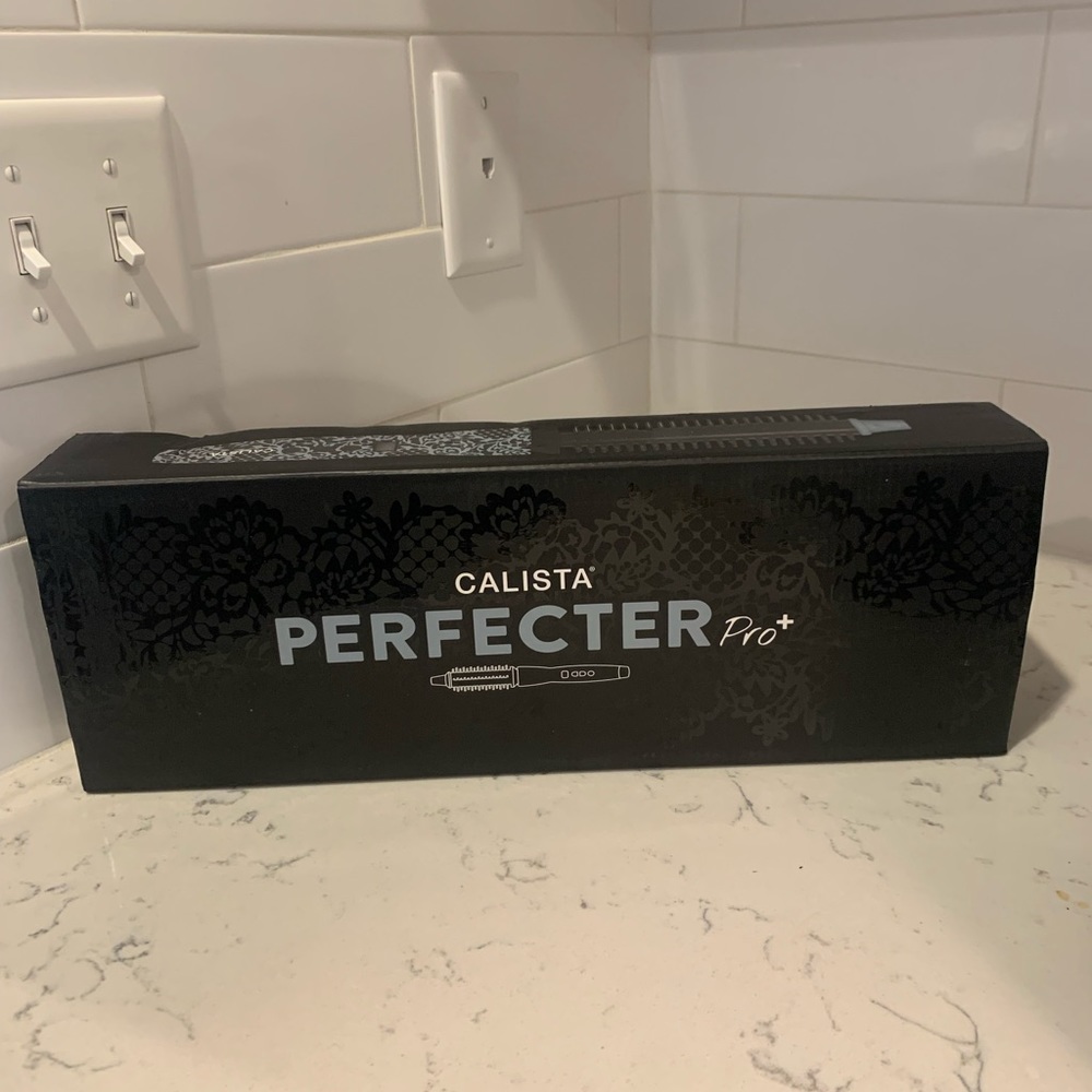 Calista Perfector Pro Plus heated round brush dryer new in box
